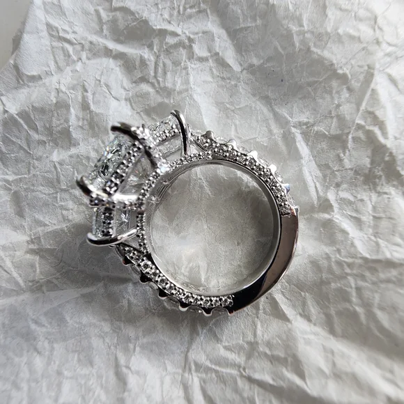 9.02 Total CT Lab Grown Platinum Engagement Ring  IGI Size 6 - Picture 4 of 16